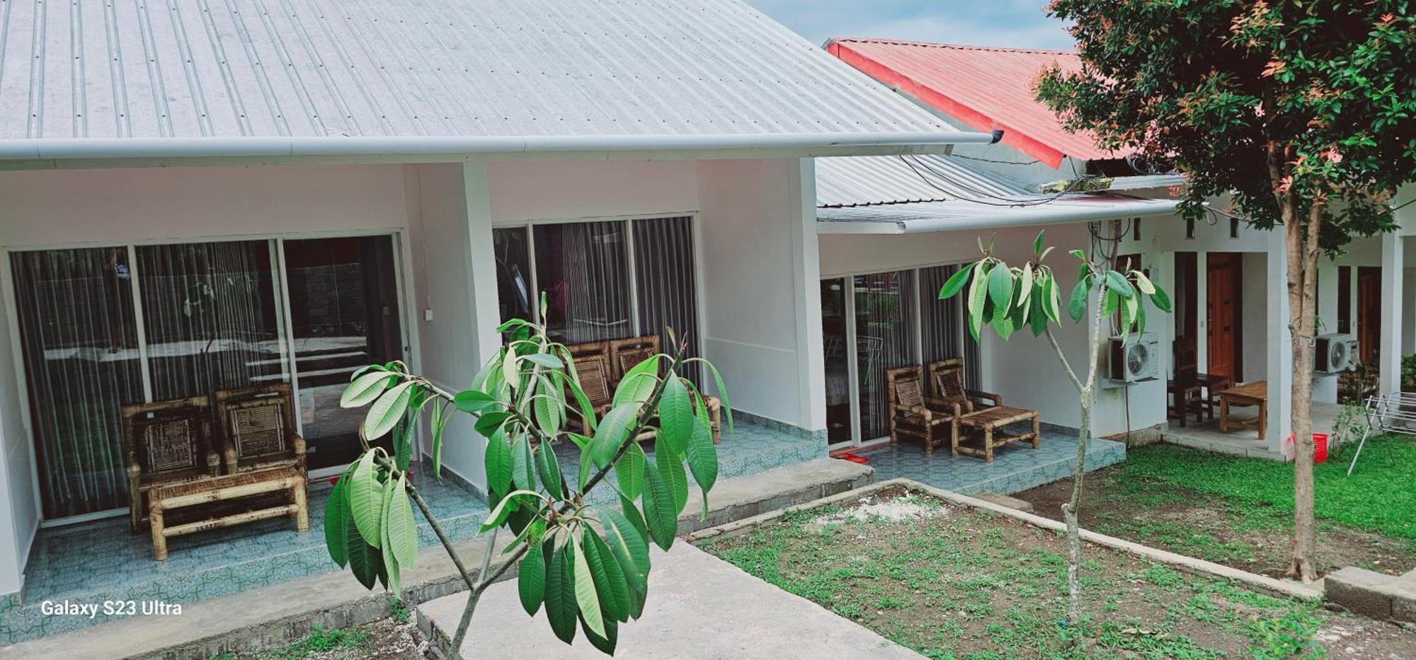 Pondok Guru Bakti Cottage Senaru Eksteriør billede