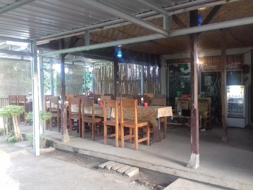 Pondok Guru Bakti Cottage Senaru Eksteriør billede